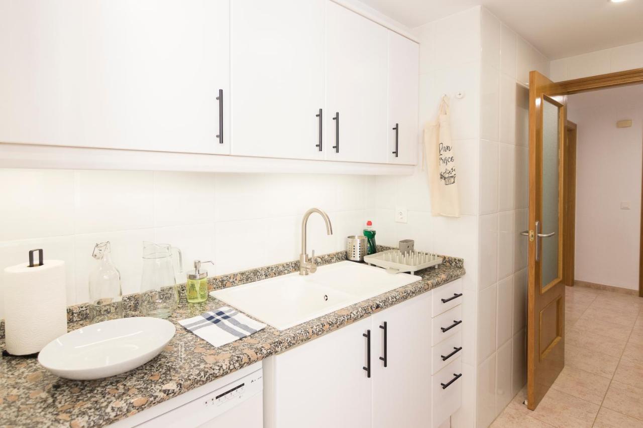 Beach Paradise Flat In Denia Centre W/ Large Pool 外观 照片